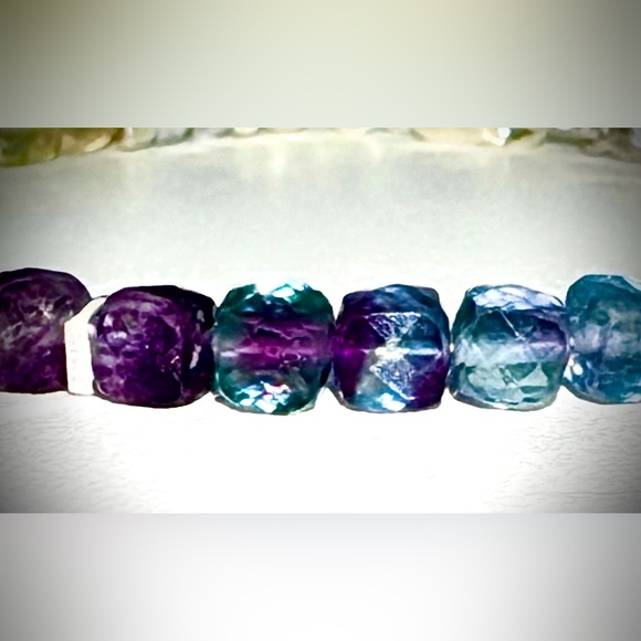 ✨SALE TODAY ONLY ✨
Natural Fluorite Cubed Sterling Silver Bracelet - Picture 9 of 9